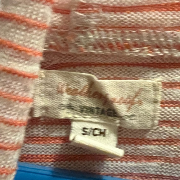 Pink and white striped hoodie - Picture 3 of 4